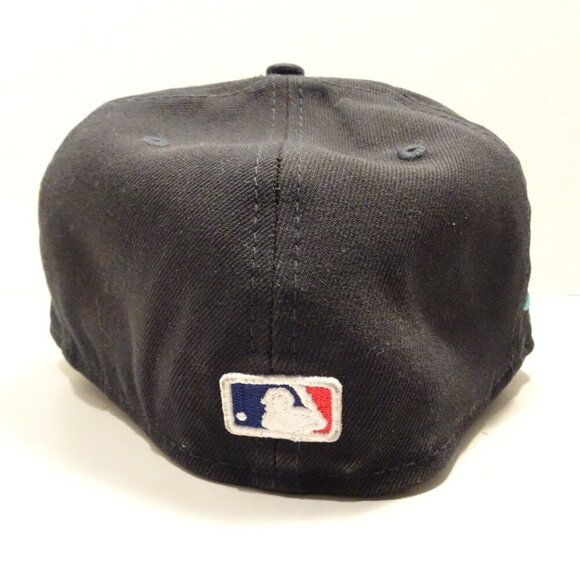 New York Yankees MLB 27X World Champion Embroidered New Era 59Fifty Fitted 7 1/4 - Picture 4 of 7